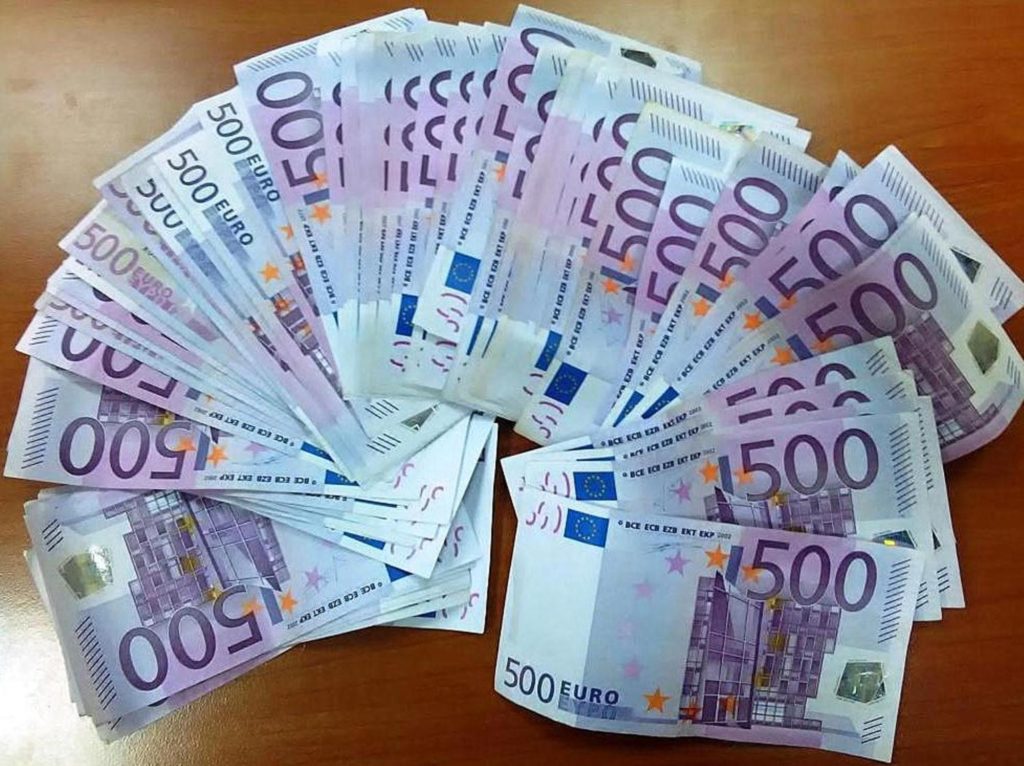 30-000-neprijavljenih-evra