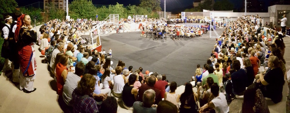 Festival folklora u Pirotu - Omladinski stadion