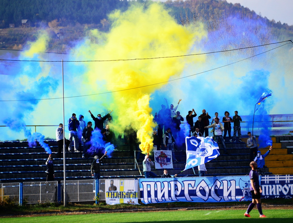 Photo of Beli igraju protiv Sinđelića, u nedelju svi na stadion, sporno suđenje u Čelarevu