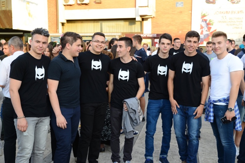 maturanti pirot humanost