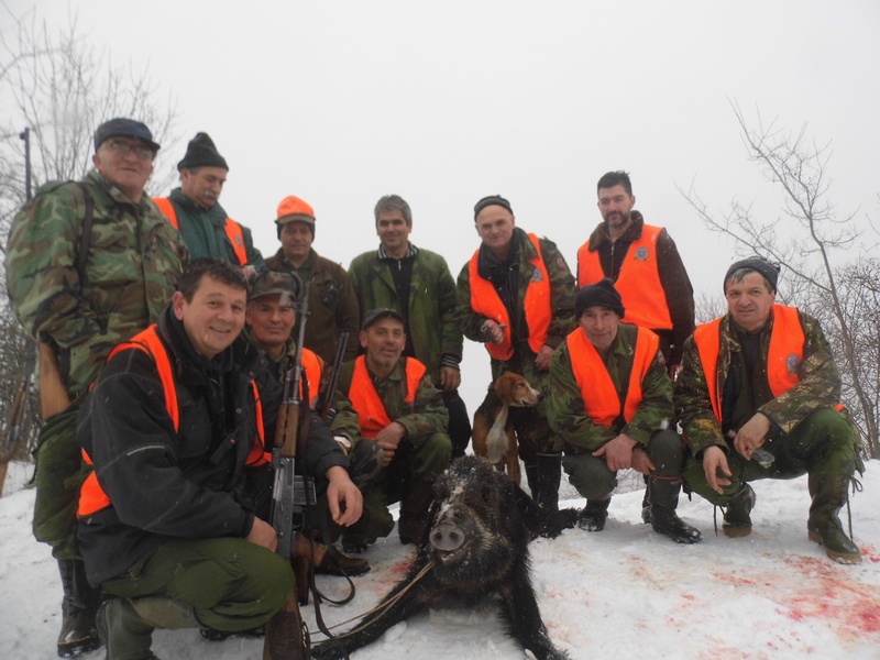 Photo of Pirotski lovci se spremaju za hajku:Odstrelili  vepra i srnu