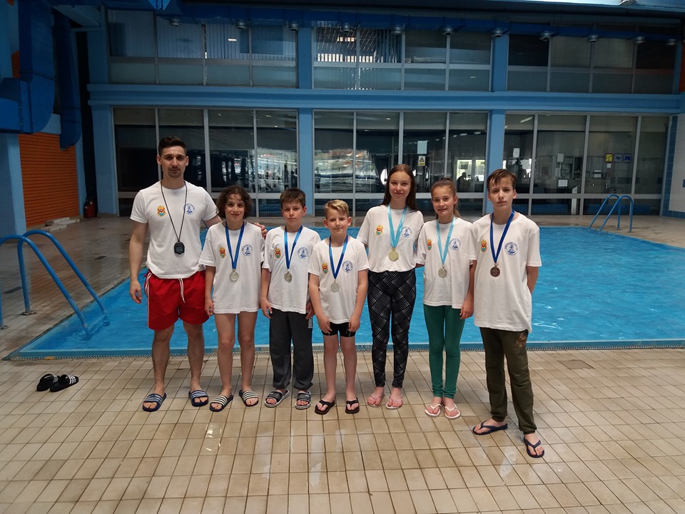 Photo of Sedam medalja za pirotske plivače