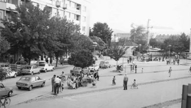 crveni trg pirot foto božidar manić žoli