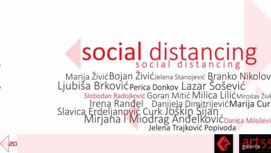 grupna izlozba social distancing