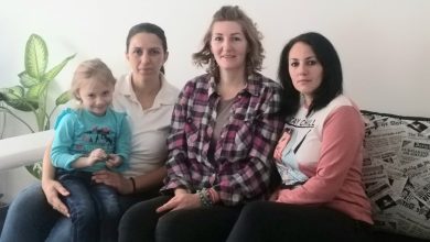 srpska desnica pirot dan prevremeno rođene dece