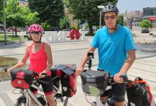 Photo of Holanđani na svom 9.000 kilometara dugom putu Evropom biciklima, prošli i kroz Pirot