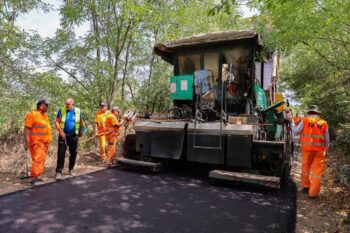 Posle Staničenja asfaltiranje i u Blatu, Pokreveniku, Šugrinu i Temskoj – do kraja godine tender za još 13 kilometara puteva